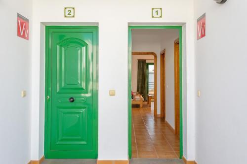 Apartamentos Los Quiqueres Puerto del Carmen (Lanzarote) Exterior foto